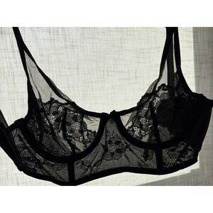 Victoria's Secret Body by Victoria Demi Buste Bra 34B Black Lace Underwire